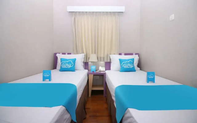 Violet Hotel