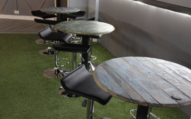 Marviks Sports Bar and Grill