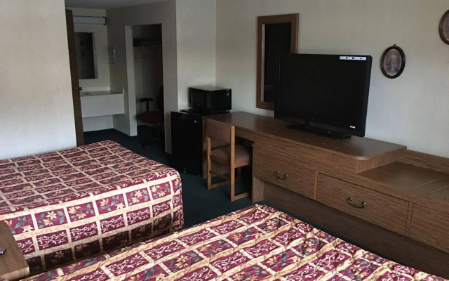 Parkway Inn