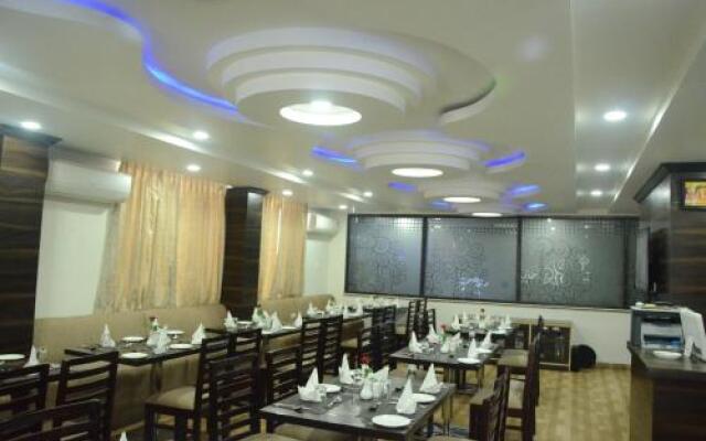 Hotel Om Palace Ajmer Road