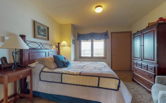 Braidwood Condominium