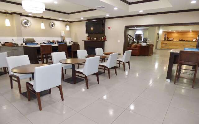 Country Inn & Suites by Radisson, Pensacola West, FL