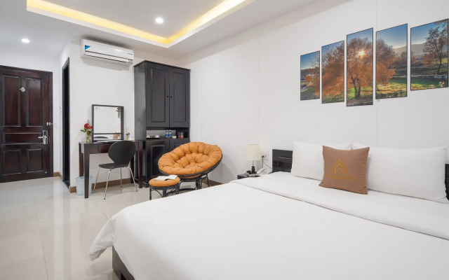 Phuong Dong Hotel & Apartment