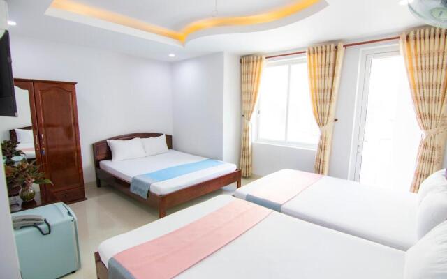 The Giang Hotel
