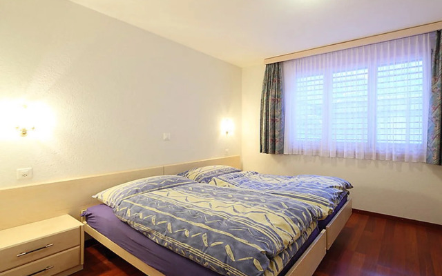 Apartment Roger Lommel 10120