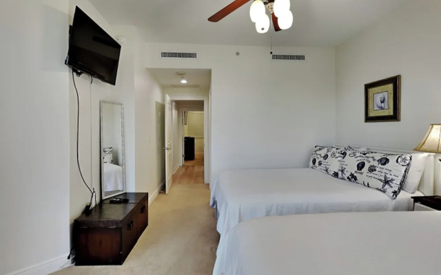 Santo Amaro by Southern Vacation Rentals