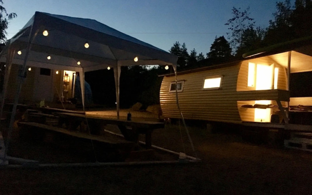 FinnDome- Glamping