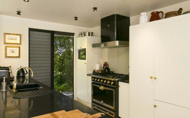 Villa 2 Ngahere