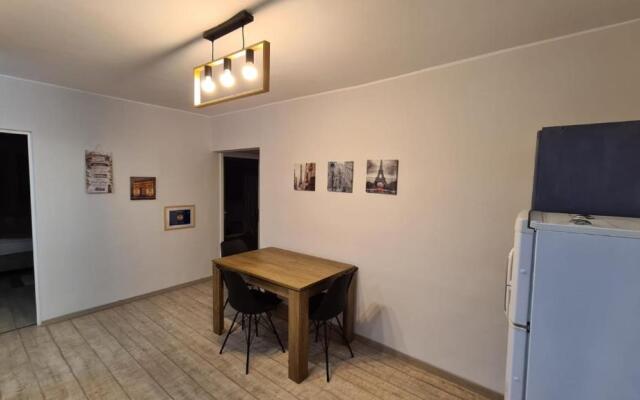 Maris Apartment