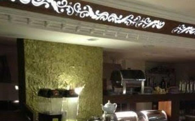 Zafer Hotel