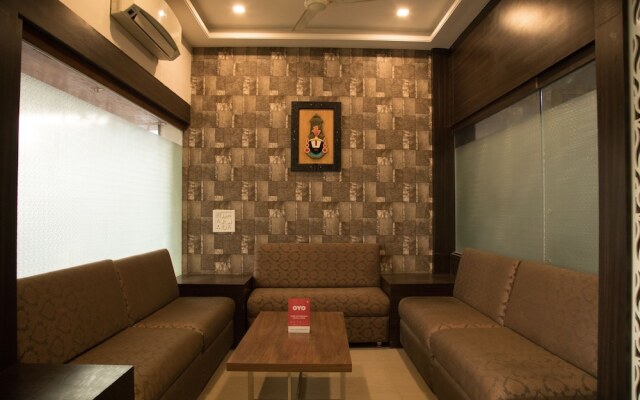 OYO 10023 Hotel Satya