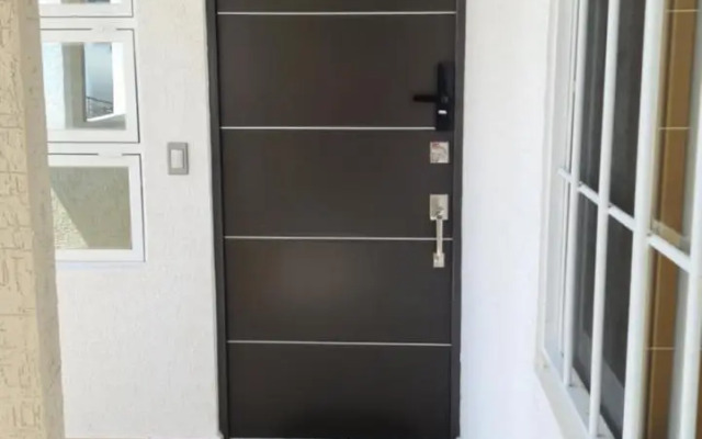 Departamento en condominio con alberca y área infantil