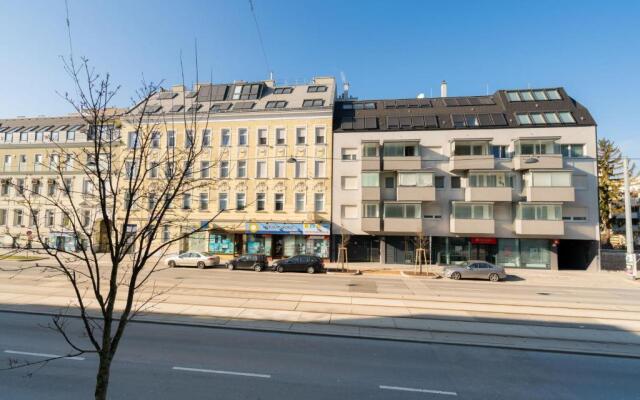 Vienna Residence | Masterpiece business apartment in Donaustadt with space for two