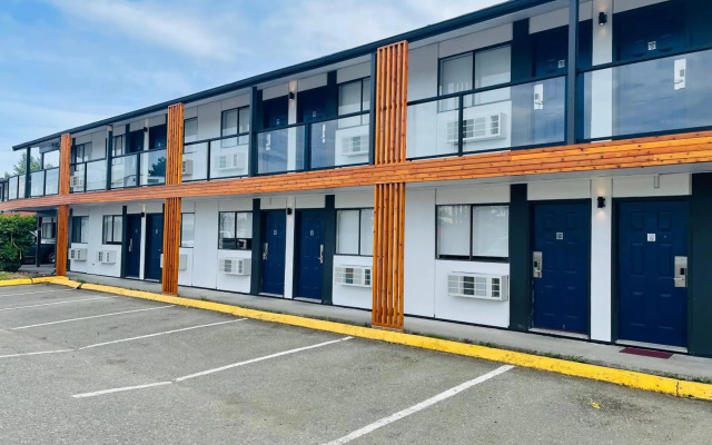 Coast Courtenay Hotel