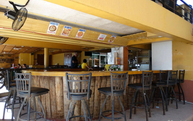 Lost Horizon Beach Dive Resort