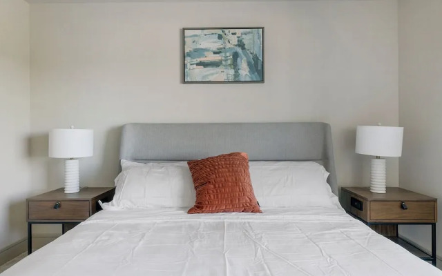The Hayworth Apartments By Barsala