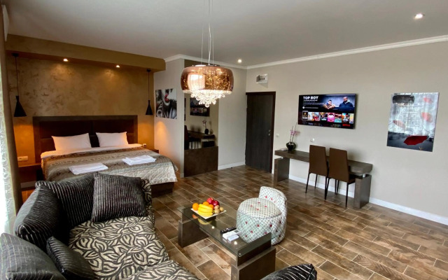 Luxury Apartments Ivon