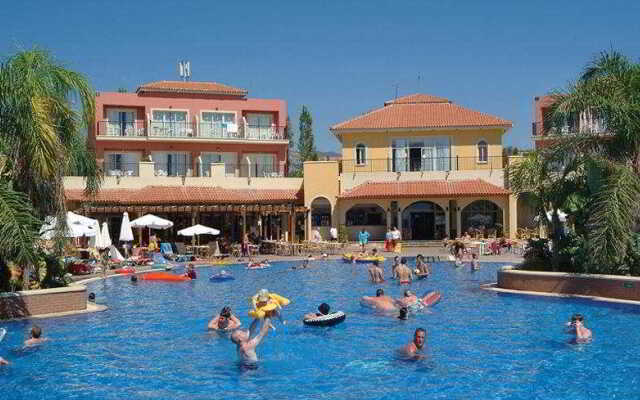 Pafian Sun Holiday Village