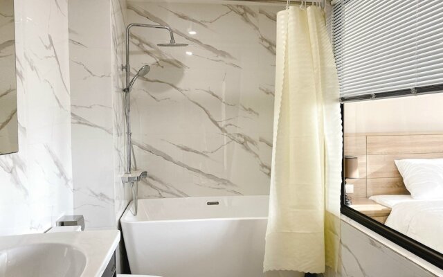 PH Hotel & Apartment