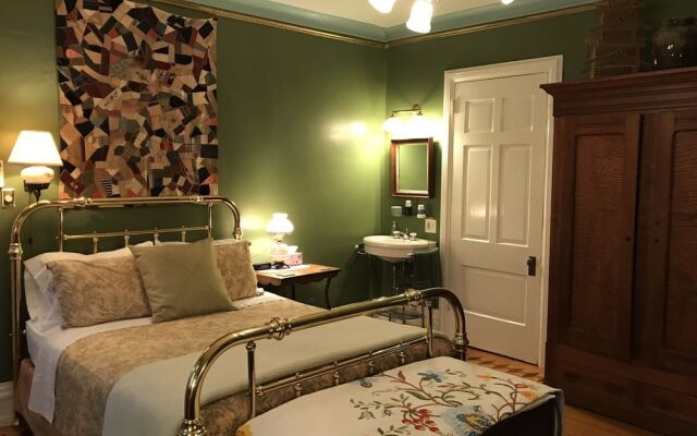 The Gables Bed and Breakfast Philadelphia