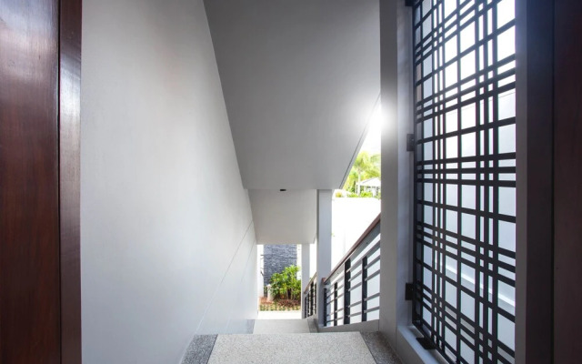 Modern Zen Pool Villa by Rents In Phuket