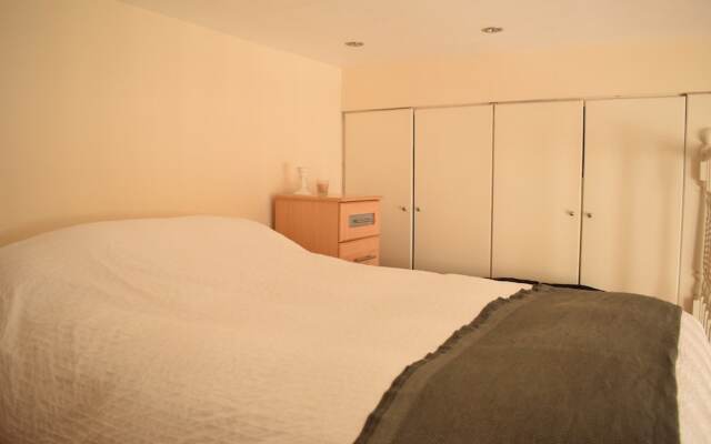 Charming Studio Apartment in Kensington