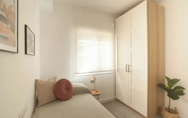 Beautiful Sunny Apartment