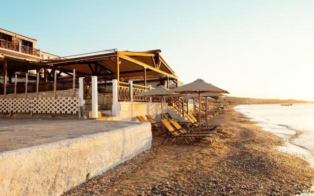 Potokaki Beachfront Hotel