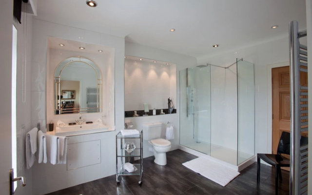 Sturmer Hall Hotel & Conference Centre