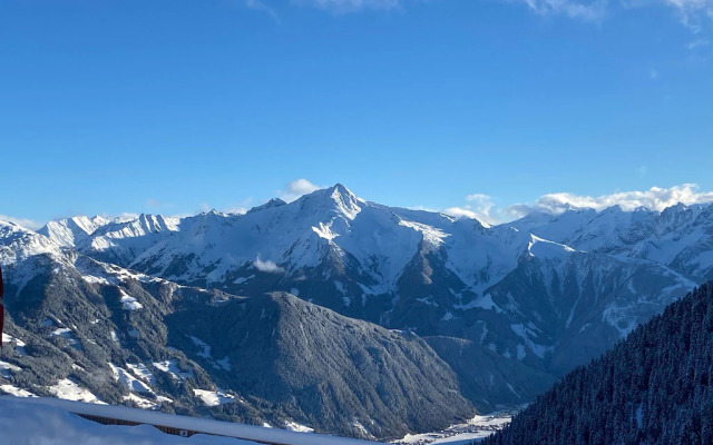 unique Hirschbichl Alm in the middle of the Zillertal mountains