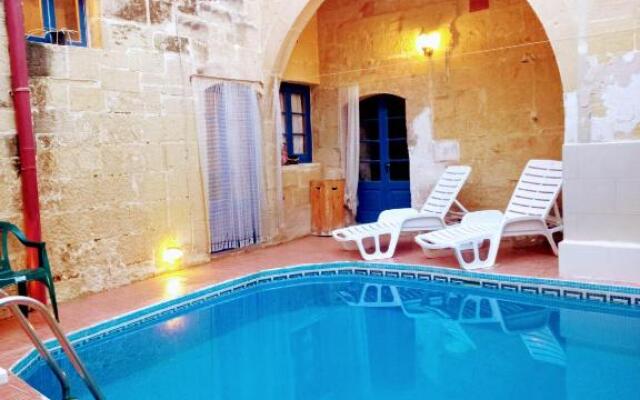 Ta lucia farmhouse with private pool and BBQ