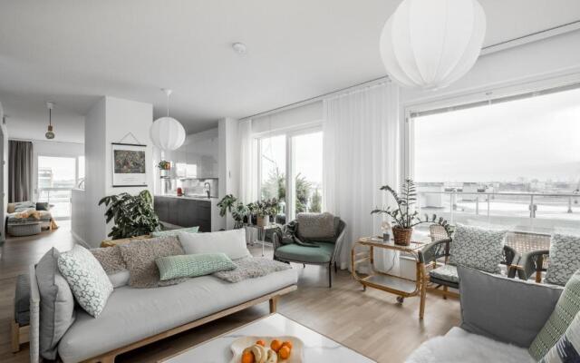 Stunning Rooftop Terrace Apartment in Helsinki!