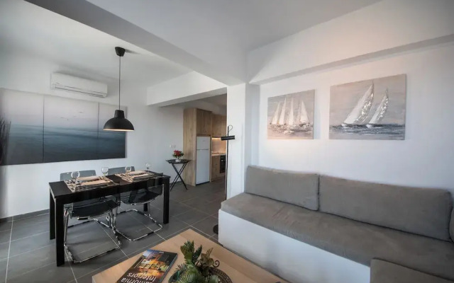 Astrea Suites Villa FinikiaSea View