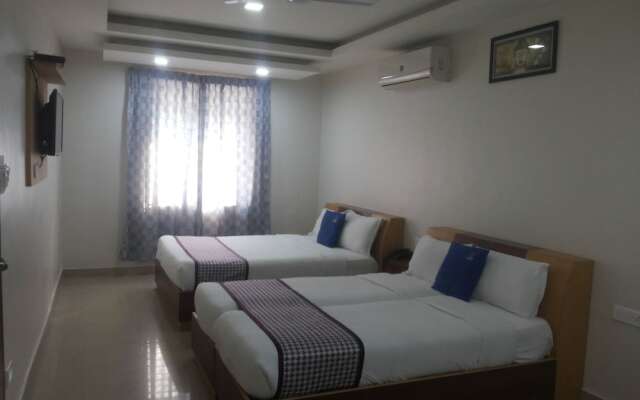 Hotel White Parrot