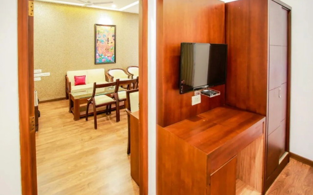 OYO 26692 Alankar Elite Inns