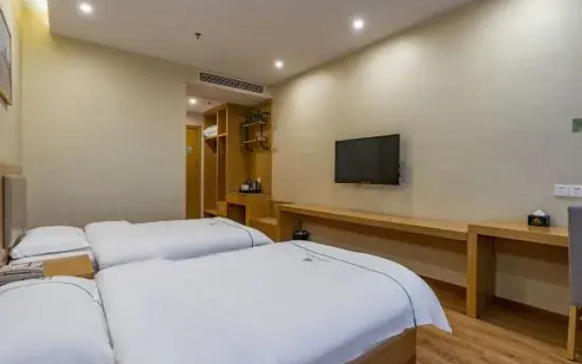 Gujing Junlai Hotel (Feidong Pazhou Central Plaza Hui Mall)