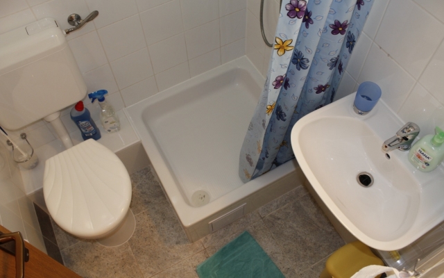 Apartment Ivan - 300 m from sea: SA5 Nin, Zadar riviera