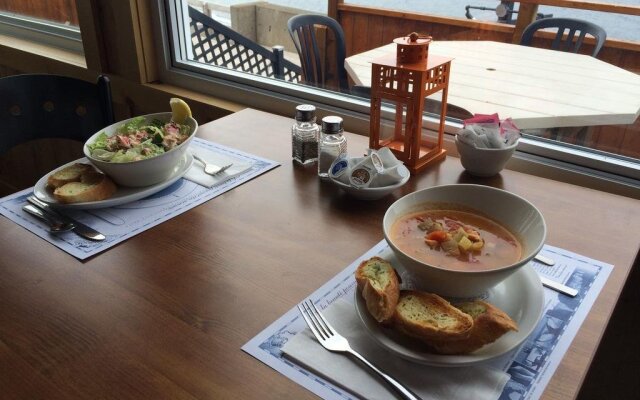 Hotel Motel Fleur De Lys