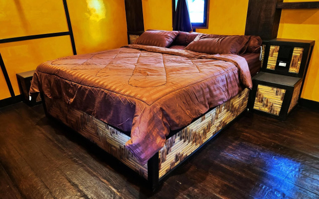 Flower Power Village