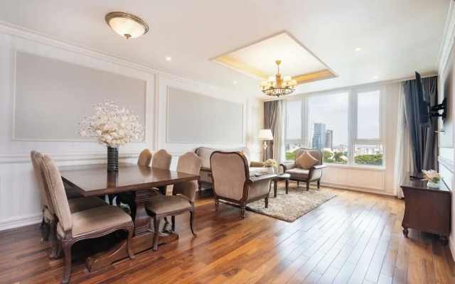 Luxury Condotel Luminous Leman