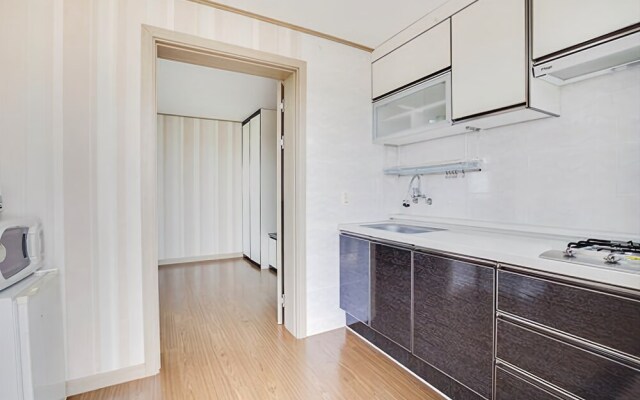 Jeju Father House Pension