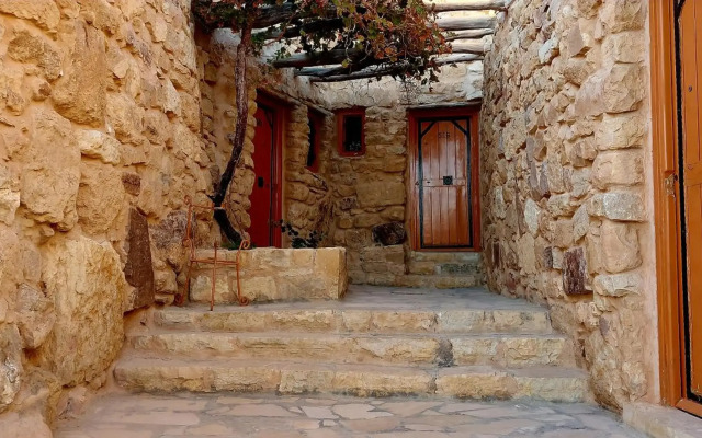Hayat Zaman Hotel & Resort