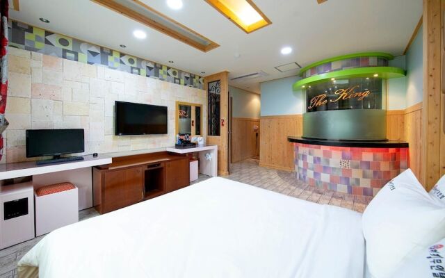 Yeosu The King Pension