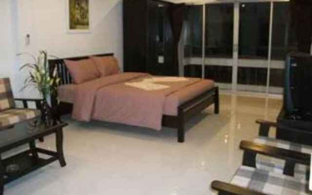 Oceans 7 Beach Guesthouse