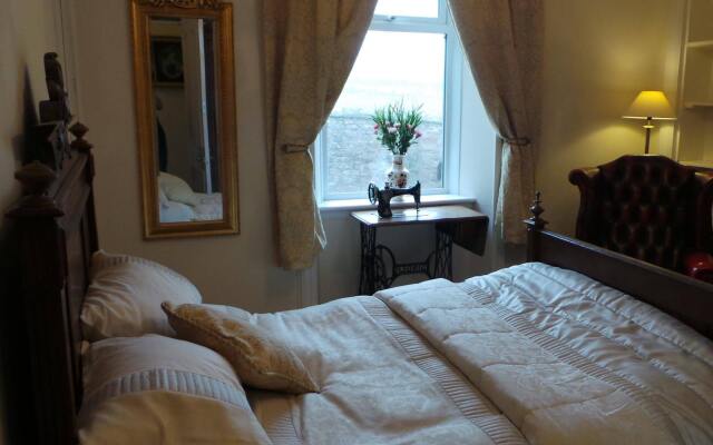 Woodston Fishing Station