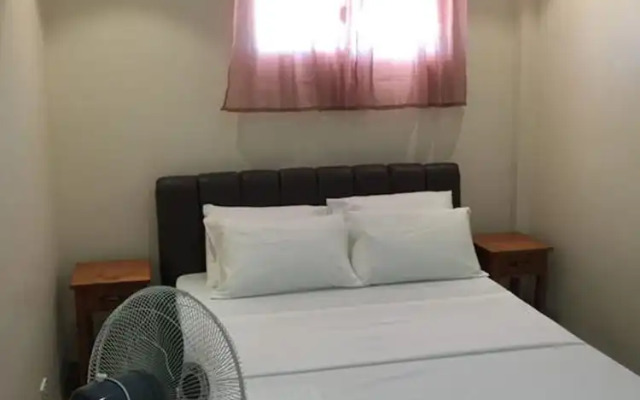 Rich Place Squareville