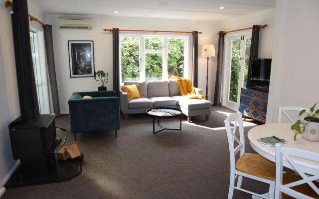 Rainbow Gate Cottage