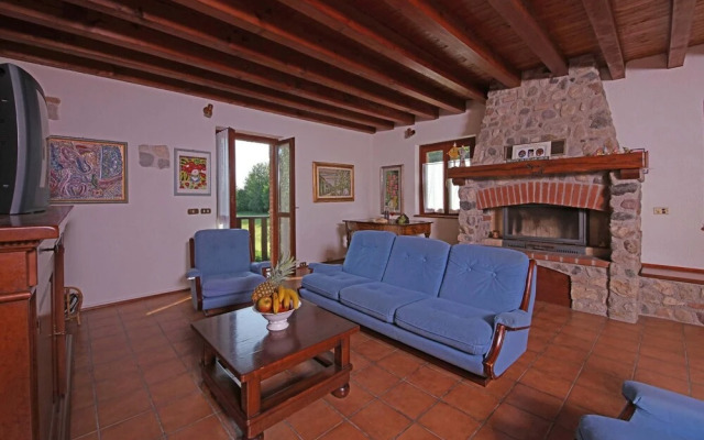 Villa Girasole in Polpenazze del Garda