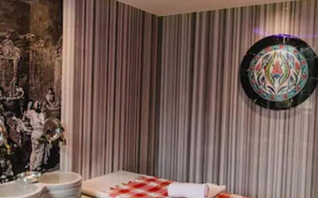 Schlosshotel Weyberhöfe