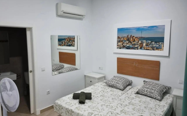 Apartamentos Valverde Cádiz 1-C
